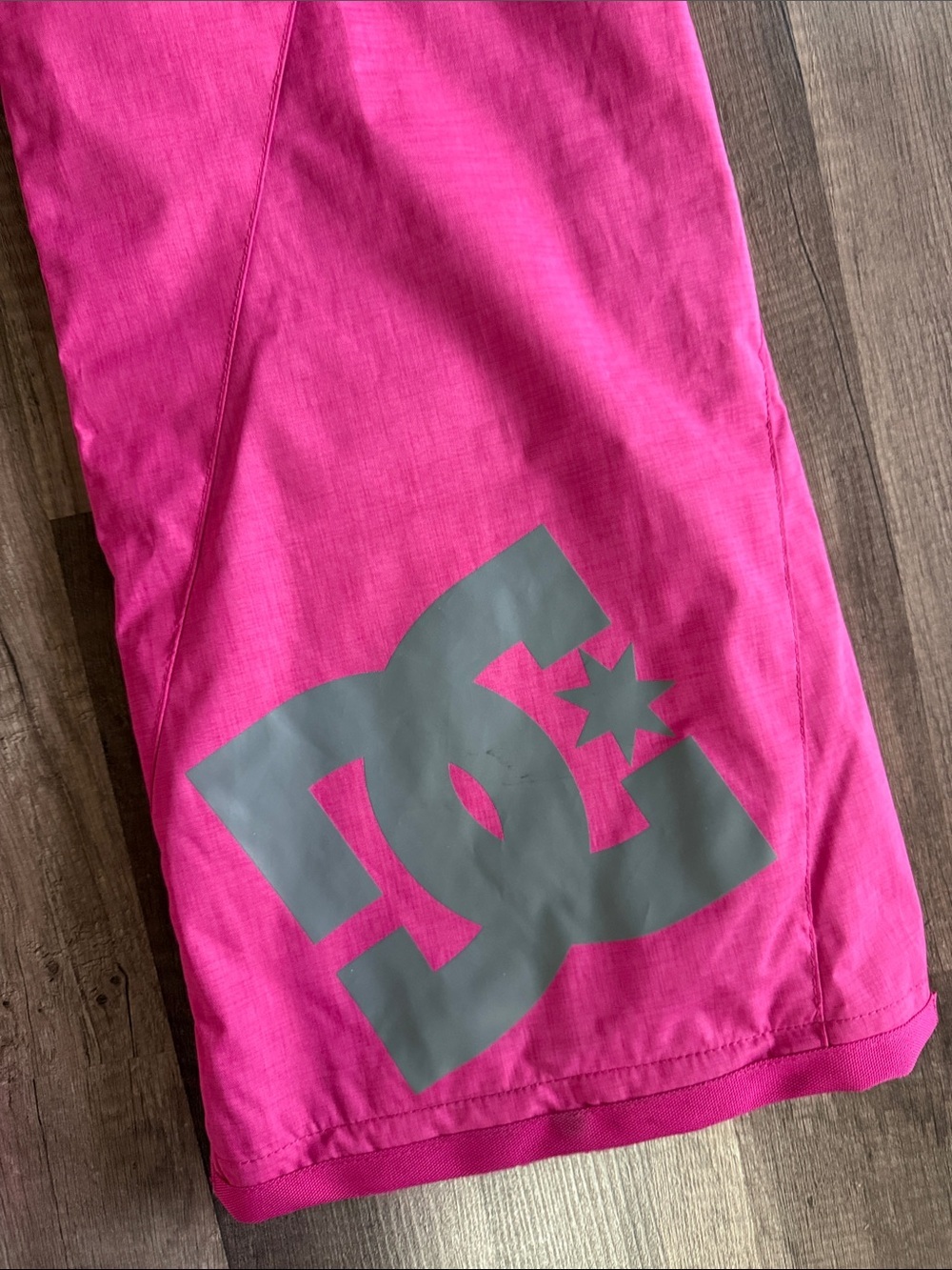 DC Pants Pink Ace Ski Pants Size Medium Exotex 5K Series Snowboard Snow Pants - Picture 8 of 9